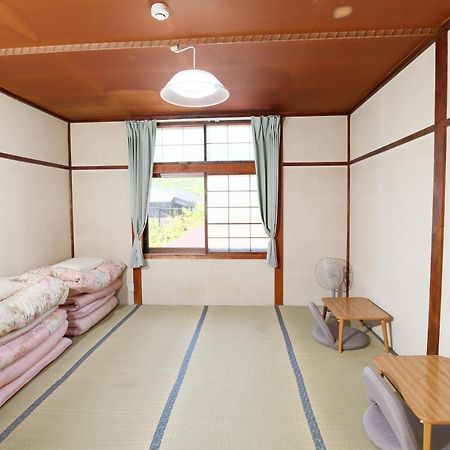 Guest House Shikotsu Kamui Chitose  Exterior photo